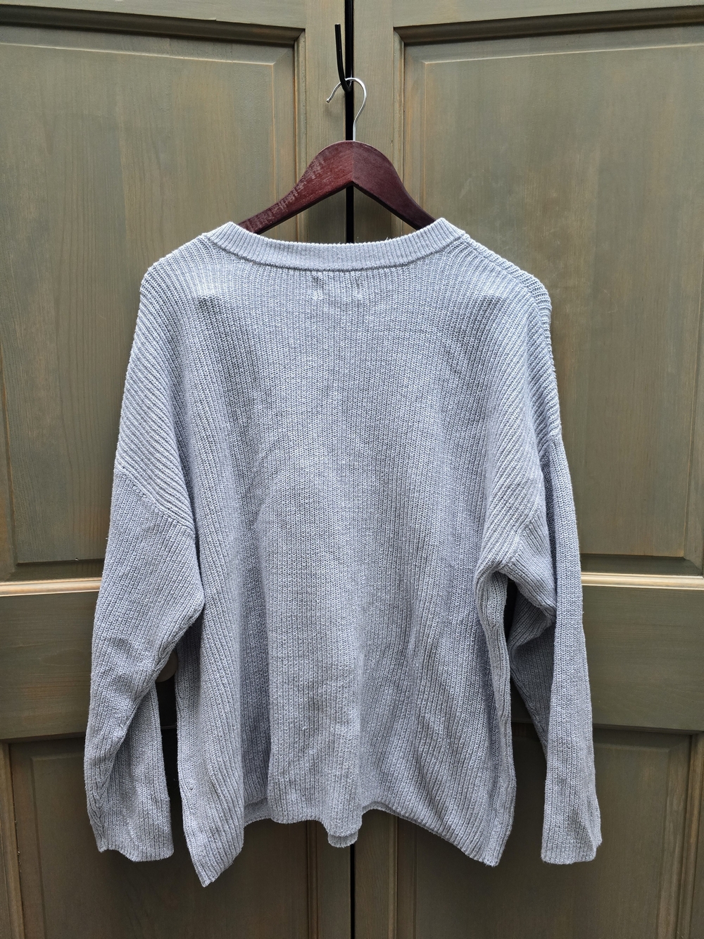American Eagle Outfitters Light Gray Ribbed Henley Sweater - Picture 2 of 3